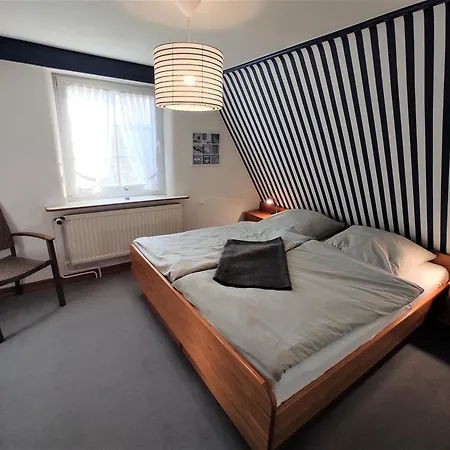 بيت للعطل Gretel بوسم